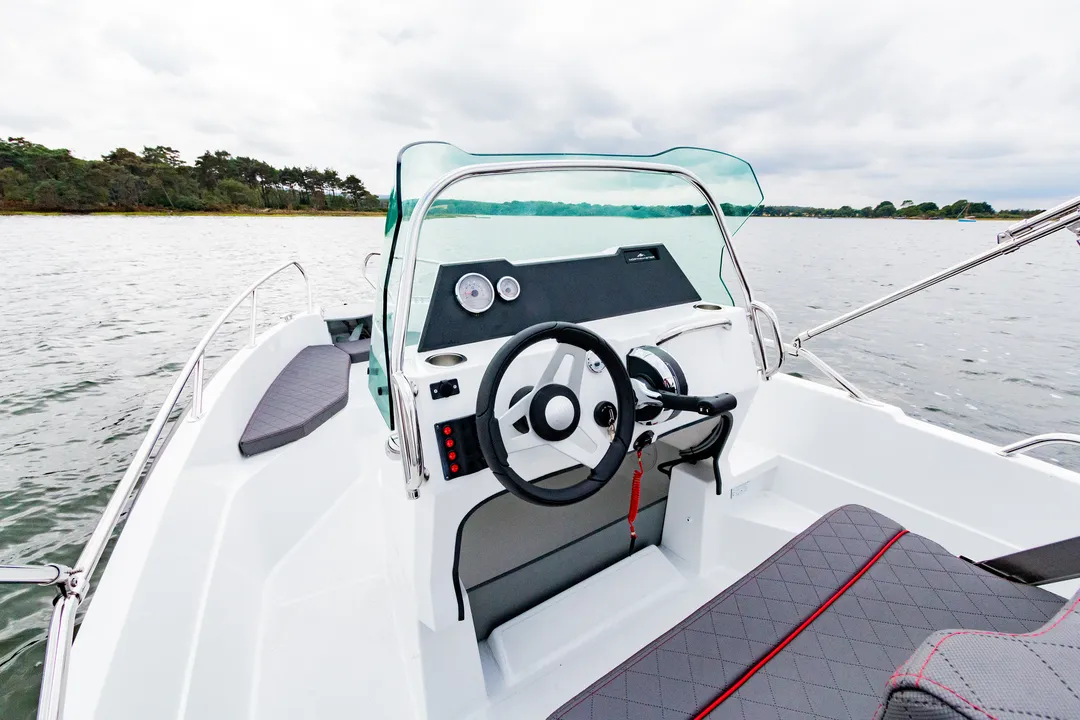 northmaster-535-yachting4-wynajem-lodzi-mikolajki-7