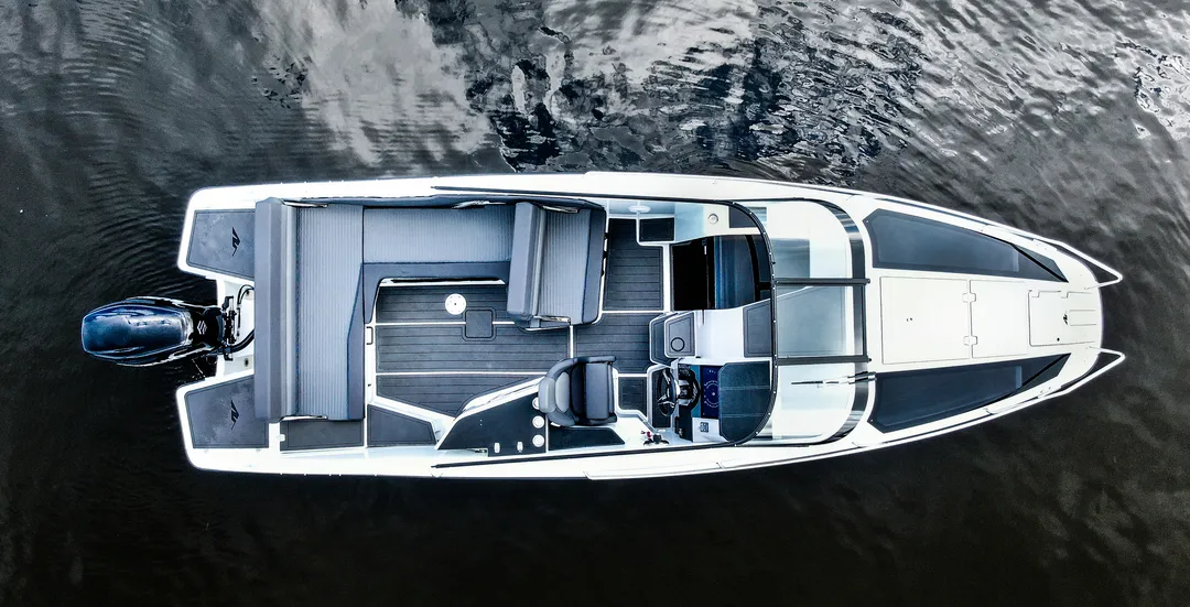 yachting4-lodzie-motorowe-wegorzewo-najem-czarter-northmaster-open760-1